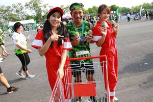 BIB: 1951
                            <button type="button" onclick="openModal(3564363)" class="btn btn-primary btn-sm float-right btn-popup" data-toggle="modal" data-target=".modal-high-quality">
                        <i class="fas fa-shopping-cart"></i> Add to Cart
                    </button>
                                            <button type="button" onclick="isThisMe(3564363, true)" class="btn btn-success btn-sm float-right btn-popup btn-isme hidden" data-toggle="tooltip" data-placement="bottom" title="นี่คือรูปของคุณใช่ไหม คลิกที่นี่เพื่อเอาเข้าอัลบั้ม">
                        <i class="fas fa-plus"></i> Add to album
                    </button>
                    <button type="button" onclick="isThisMe(3564363, false)" class="btn btn-warning btn-sm float-right btn-popup btn-isnotme hidden">
                        <i class="fas fa-ban"></i> Remove from album
                    </button>